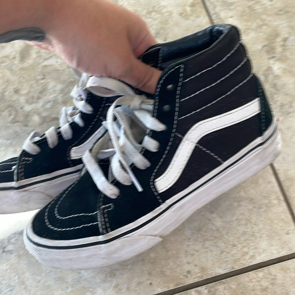Kids Vans Classic Hi’s